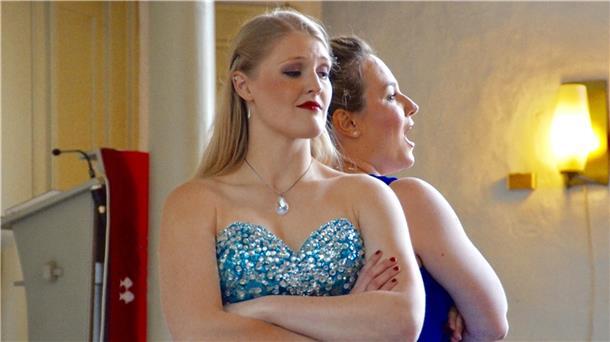 Auch wenn es musikalisch für Svenja Schicktanz (links) und Marie-Christine Haase bei derselben Gesangsausbilderin begann, sind gemeinsame Auftritte selten. Ein Konzert Anfang Mai in Wilstedt mussten die Sopranistinnen wegen der Corona-Krise absagen.