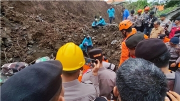 Auf Bali und Java wurden mindestens elf Menschen vermisst. (Foto aktuell)