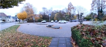 Auf dem Parkplatz „Am Schrabberdeich“ zwischen Polizeigebäude und Rathaus soll ein neues Verwaltungsgebäude mit Gesundheitsamt, Rechnungsprüfungsamt und Veterinäramt entstehen.