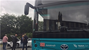 Auf dem Parkplatz konnten Fahrzeuge besichtigt werden.