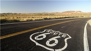 Auf die legendäre Route 66 geht es am 15. März im Braker Centraltheater.