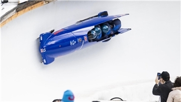 Ausgebremst: Tauwetter verhinderte die Bob-Rennen am Schlusstag des Weltcups in St. Moritz.