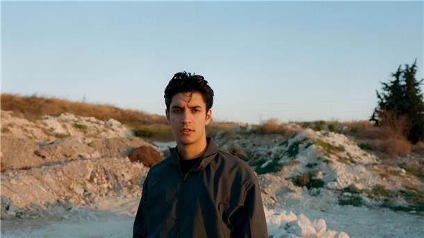 Sind das die Newcomer für 2024? Aussagekräftige Musik mit Tiefgang: Rapper Apsilon.