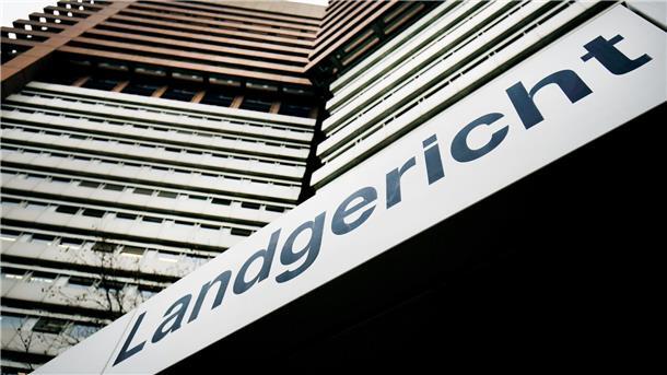 124 Taten in 14 Jahren: Prozessbeginn im Fall Wermelskirchen Außenansicht des Landgerichts Köln.
