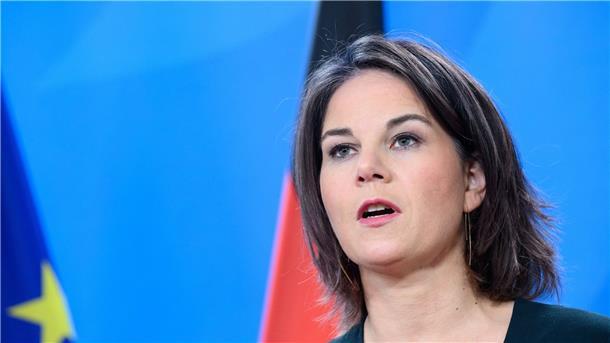 Baerbock ruft zu klarem Signal gegen Putin in UN auf Außenministerin Annalena Baerbock hat die UN zu einem klaren Zeichen gegen den russischen Präsidenten Wladimir Putin aufgerufen.