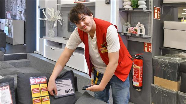 Azubi Claas Beckmann bei der Arbeit