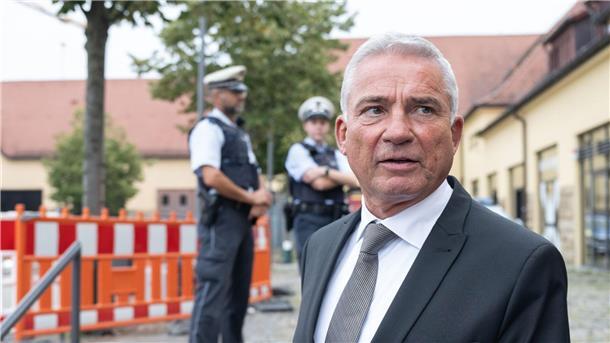 Verbotsdebatte vor weiterem Eritreer-Treffen in Stuttgart Baden-Württembergs Innenminister Thomas Strobl: „Die Polizei hat ein Blutbad verhindert.“