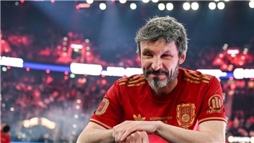 Bald wieder in Italien? Der ehemalige Bayern-Profi Mark van Bommel.