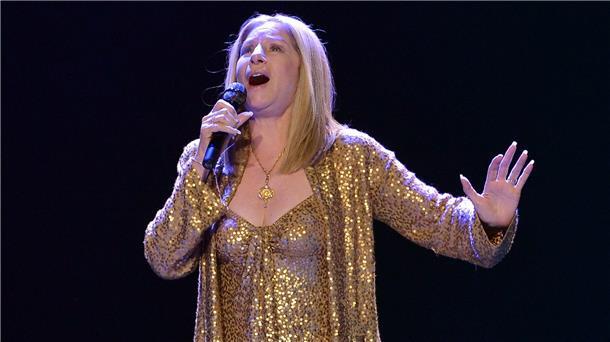 Streisand-Autobiografie auf Deutsch erschienen Barbra Streisand, hier bei einem Auftritt in Berlin 2013, hat ihre Memoiren verfasst.