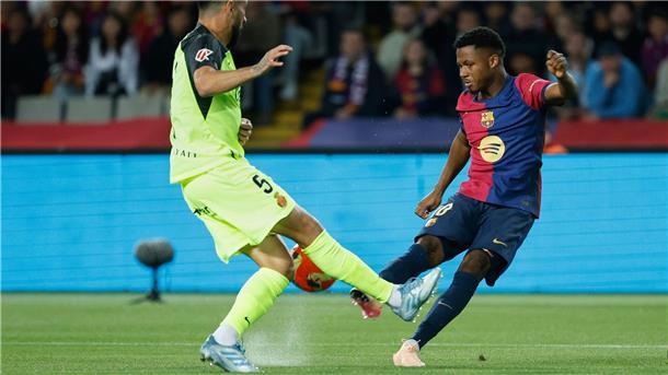 Flick und Barcelona machen Riesenschritt zum Titel Barcelona greift gegen Mallorca früh an.