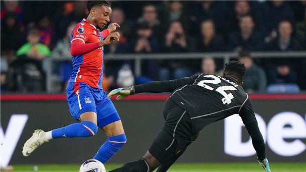 Bayern-Neuzugang Michael Olise (l) wurde in das französische Aufgebot für die Sommerspiele von Paris berufen.