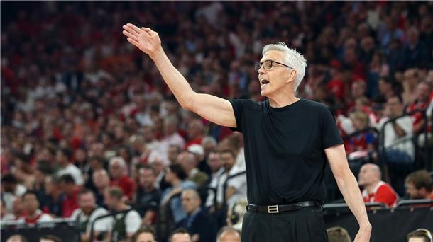 Bayern-Trainer Gordon Herbert gewann mit seinem Team auch bei Paris Basketball. (Archivbild)