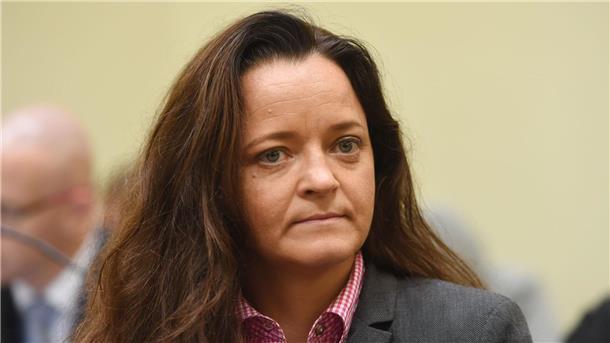 Anwalt: Zschäpe räumt Mitschuld an NSU-Morden deutlich ein Beate Zschäpe räumt eine Mitschuld an NSU-Mordserie deutlicher als je zuvor ein (Archibild).