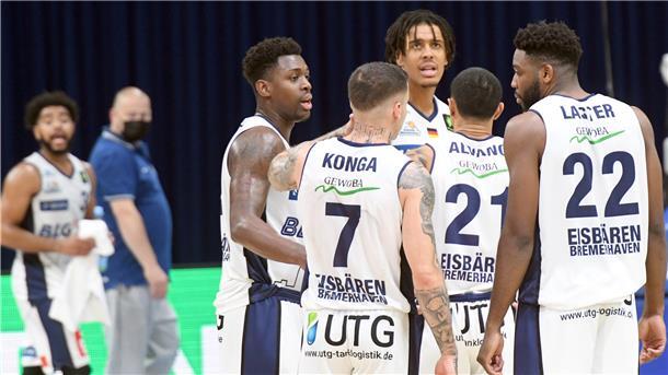 Den Eisbären fehlt ein Spieler, der die anderen mitreißt Bedröppelte Eisbären nach dem Spiel gegen die Artland Dragons.