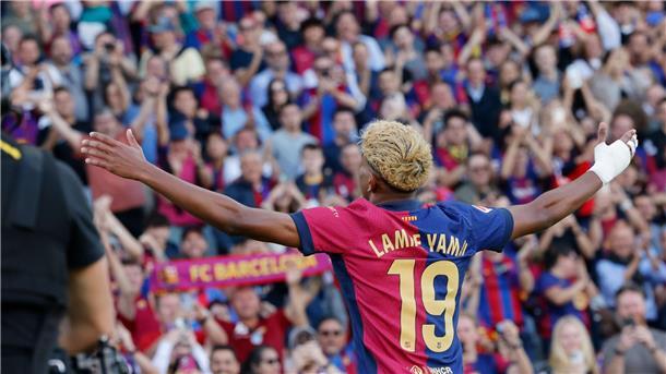 Jungstar Yamal verlängert bis 2031 bei Barça Begeistert Barcelonas Fans: Stürmerstar Yamal.