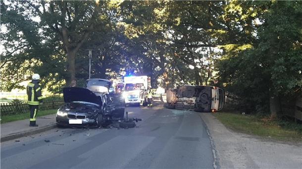 Bei dem schweren Verkehrsunfall in Elmlohe wurde eine 55-jährige Frau lebensgefährlich verletzt.