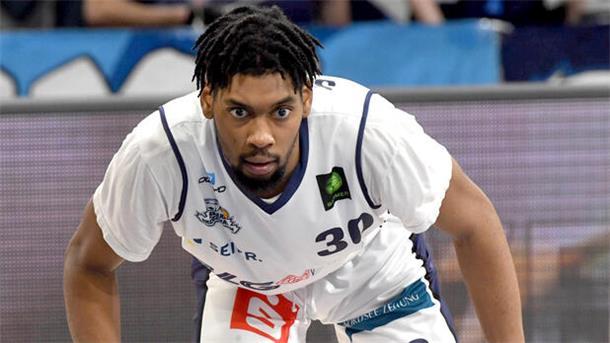 Eisbären: Stovalls Vater gab grünes Licht für Wechsel nach Deutschland Bei den Eisbären bringt es Justin Stovall im Schnitt auf 4,3 Punkte und 3,9 Rebounds.