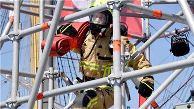 Firefighter Combat Challenge in Bremerhaven: Herausforderung für Brandbekämpfer Firefighter Combat Challenge in Bremerhaven