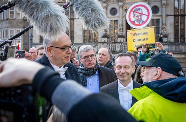 Bei der Schaffermahlzeit im Februar 2023 demonstrierten Klimaaktivisten auf dem ...