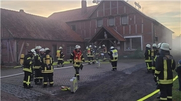 Bei diesem Einsatz am ehemaligen Rauchfang in Sillens handelte es sich lediglich um eine Übung. 
