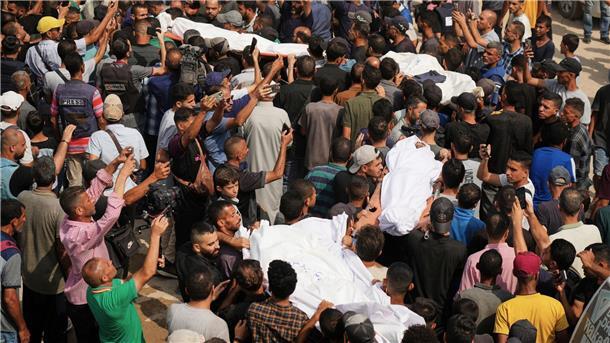 Al-Dschasira-Reporter in Gaza getötet - Israel: Terrorist Bei einem israelischen Luftangriff wurden in Gaza fünf Mitarbeiter von Al-Dschasira getötet.