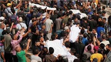 Bei einem israelischen Luftangriff wurden in Gaza fünf Mitarbeiter von Al-Dschasira getötet.