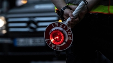 Bei einer Tempokontrolle im Bereich Stadland fiel der Polizei ein Hildesheimer gleich zweimal negativ auf.