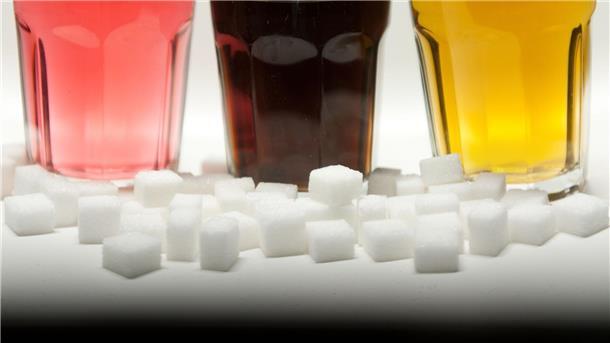 Bilanz: Zu wenig Tempo für weniger Zucker Bei gesüßten Erfrischungsgetränken hat sich laut einer Untersuchung ein zunächst deutlicher Rückgang der Zuckergehalte zuletzt nicht fortgesetzt.