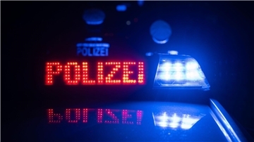 Bei Niebüll in Schleswig-Holstein ist die Leiche einer 21-jährigen Frau gefunden worden.