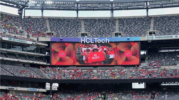 Messis Zaubertor beschert Miami ersten Sieg bei Club-WM Beim Club-WM-Spiel mussten die Fans die Tribünen des MetLife Stadium wegen eines Unwetters für etwa eine Stunde verlassen