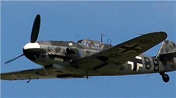 Ein deutsches Flugzeug aus dem 2. Weltkrieg