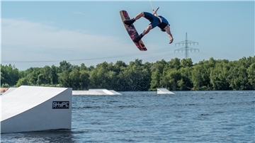 Besonderes Highlight sollen im Mai die niedersächsischen Meisterschaften im Wakeboarden am Spadener See sein.
