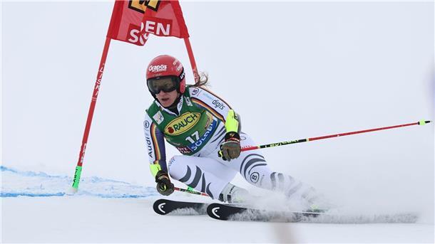 Scheib feiert Heimsieg bei Ski-Auftakt - Dürr beste Deutsche Beste Deutsche beim Alpin-Auftakt in Sölden: Lena Dürr.