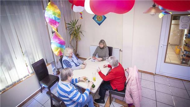 Frauenrunde lädt zum Skatspielen