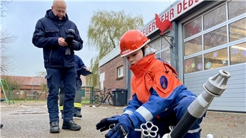 Nachwuchs der Feuerwehr legt Prüfung ab