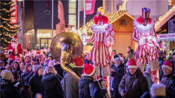 "Walking Act" in Bremerhaven