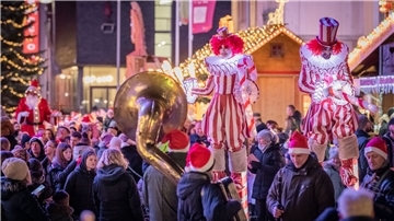 "Walking Act" in Bremerhaven
