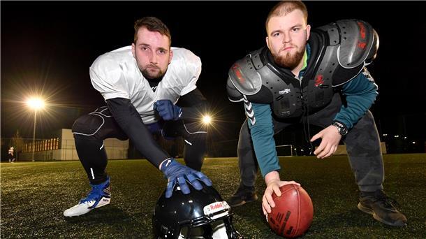 Das Football-Fieber hat sie gepackt
