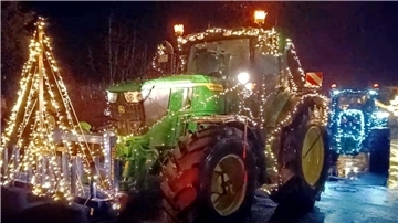 „Lichterfahrt“ und Demo in einem