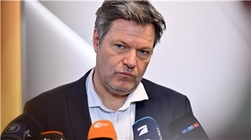 Robert Habeck ist den weitesten Weg gegangen