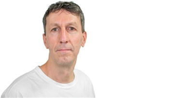 Wenn Papa Taxifahrer für die große Tochter spielen muss