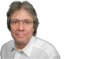 Mann mit Brille