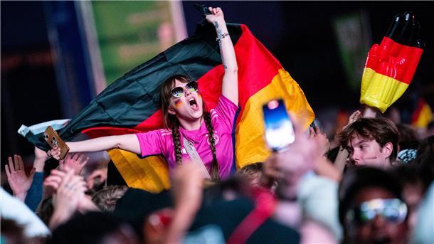 Ob die deutschen Fußballfans am Wochenende wieder jubeln dürfen? 