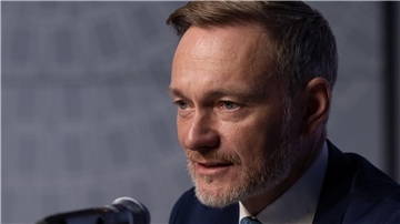 Kommentar: Lindners Gegengipfel ist ein Fehler