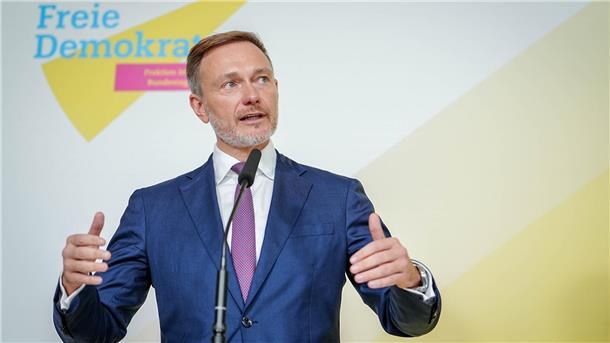 Kommentar: Raus oder drinbleiben - die FDP nervt