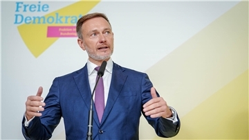 Kommentar: Raus oder drinbleiben - die FDP nervt