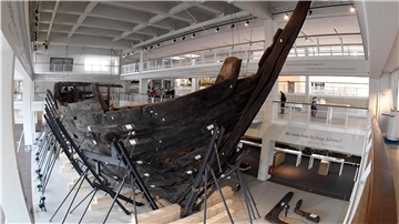 Die Hansekogge im Deutschen Schifffahrtsmuseum ist in keinem guten Zustand. 