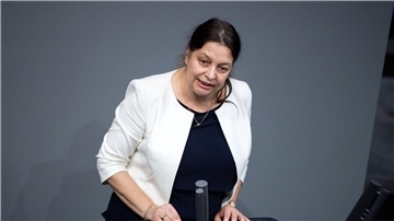 Birgit Malsack-Winkemann bei einer Rede im Bundestag - die einstige AfD-Abgeordnete sitzt inzwischen in Untersuchunghaft.
