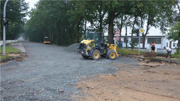 Bis Ende November wird noch an der Wesermünder Straße gearbeitet. Auch hier müssen die Autofahrer Umwege fahren.