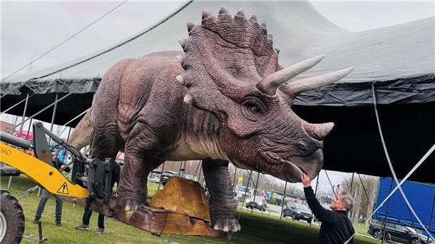 Eine Dinosaurier-Ausstellungsfigur